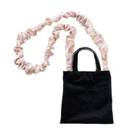 Mini bolso mofusand x Hibiya Kadan con rosas