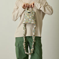 Minibolso reversible mofusand con hojas, color oliva