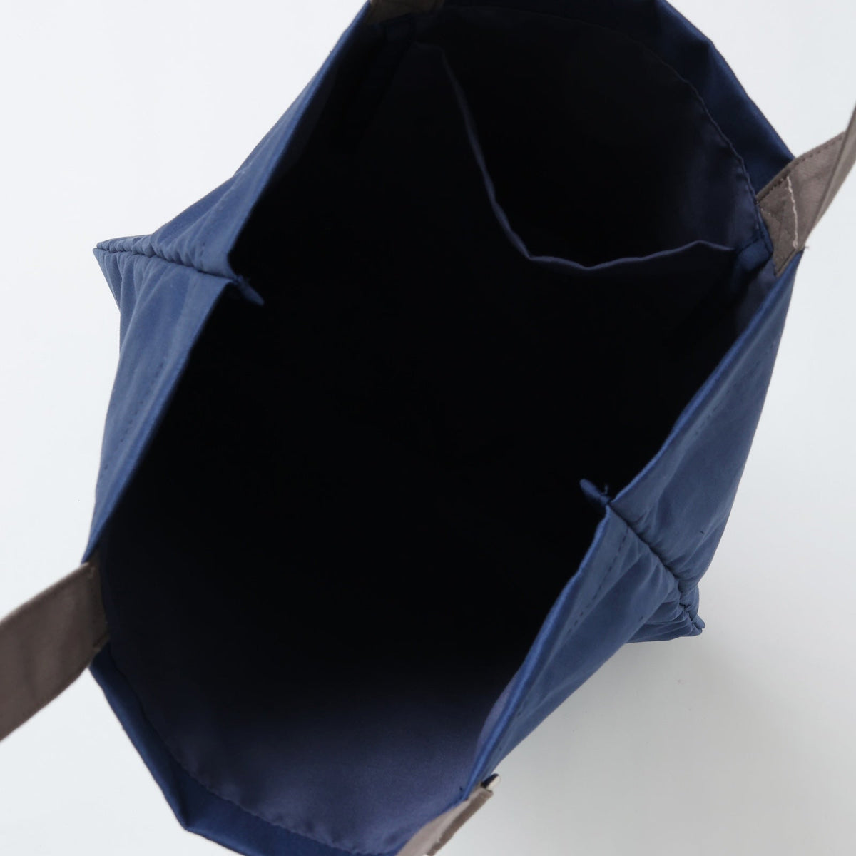 Bolso tote lenticular mofusand Popping Cat azul marino