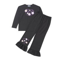 Pijama Chiikawa de demonios, gris carbón