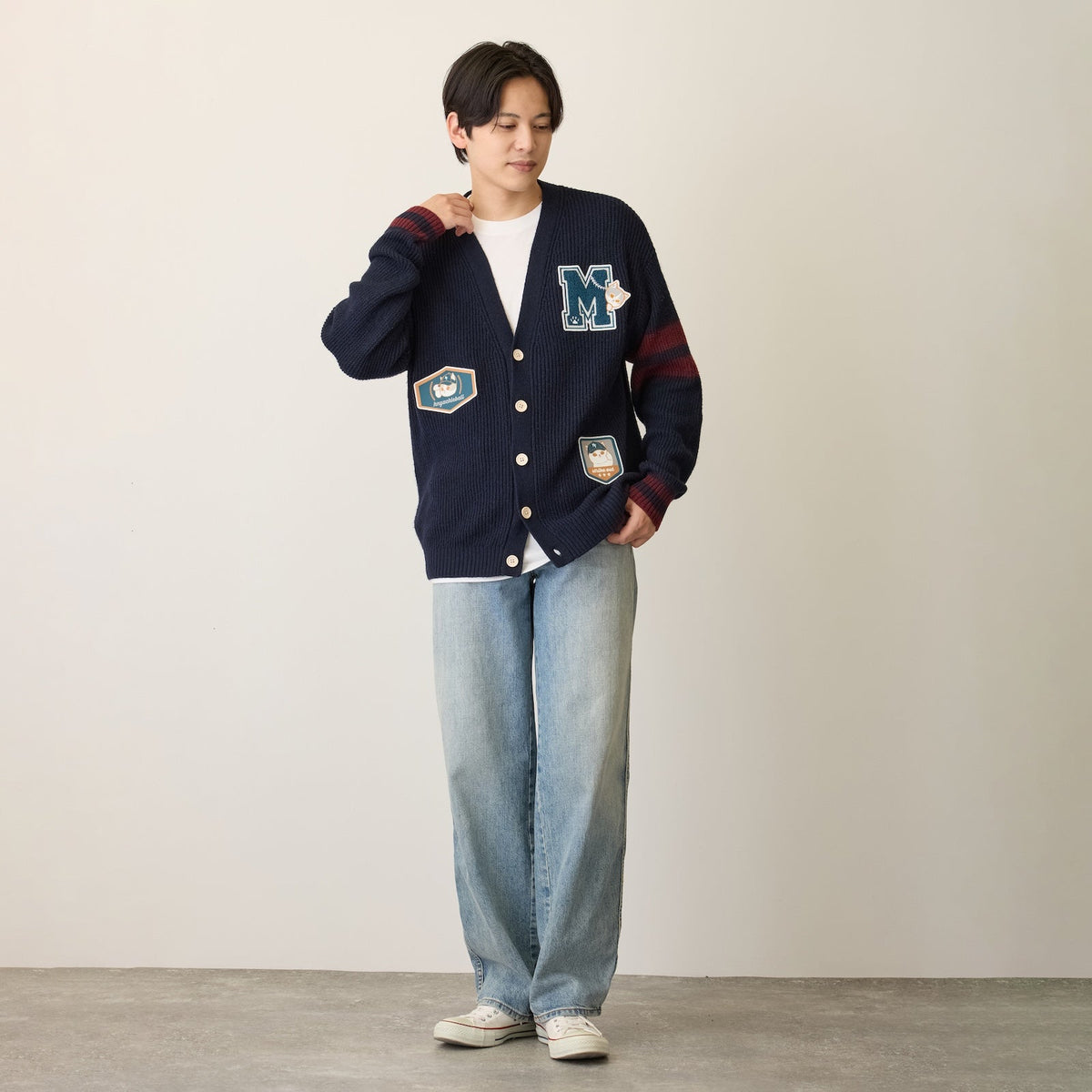 Cardigan tejido Mofusand azul marino, estilo lanzador