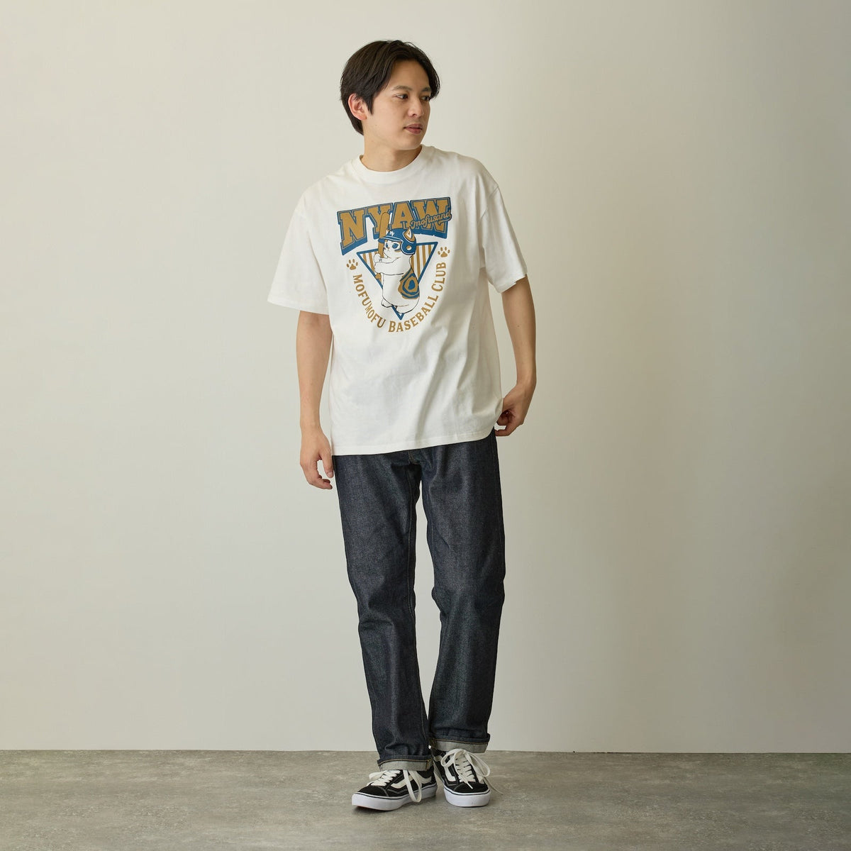 Polera mofusand NYAW blanca
