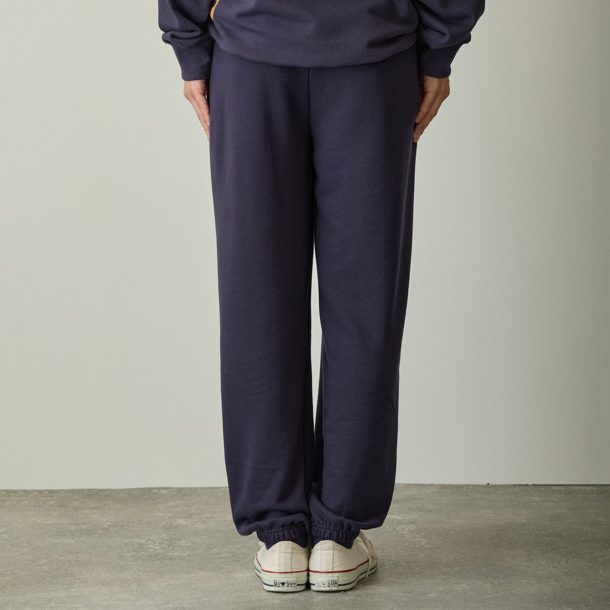 Pantalón de buzo Mofusand: pitcher azul marino