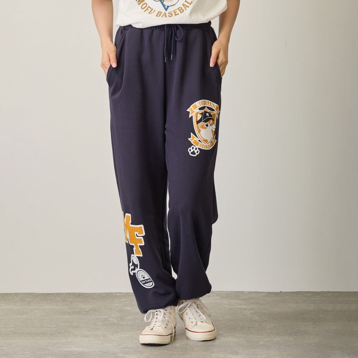 Pantalón de buzo Mofusand: pitcher azul marino