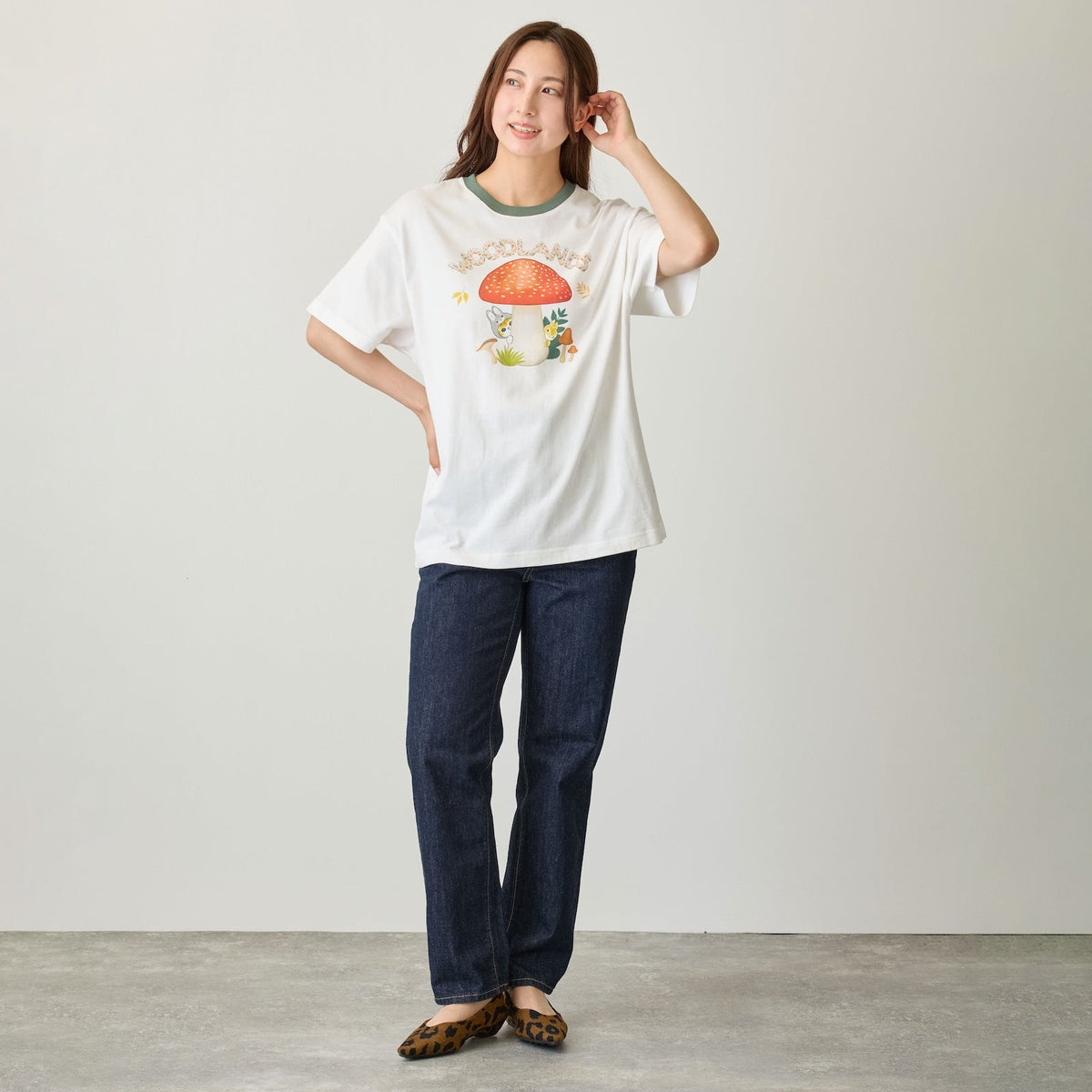 Polera blanca Mofusand Woodlands Conejitos