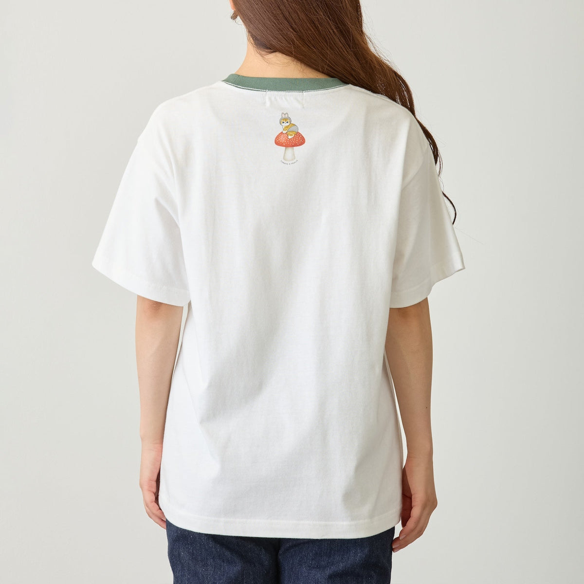 Polera blanca Mofusand Woodlands Conejitos