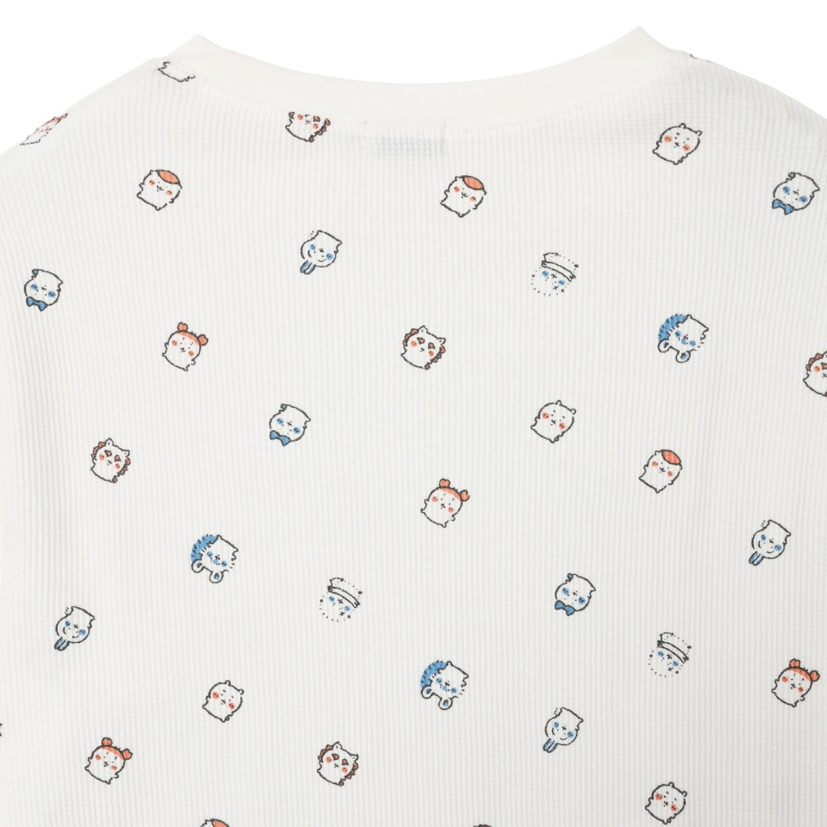 Polera waffle manga larga Chiikawa blanca