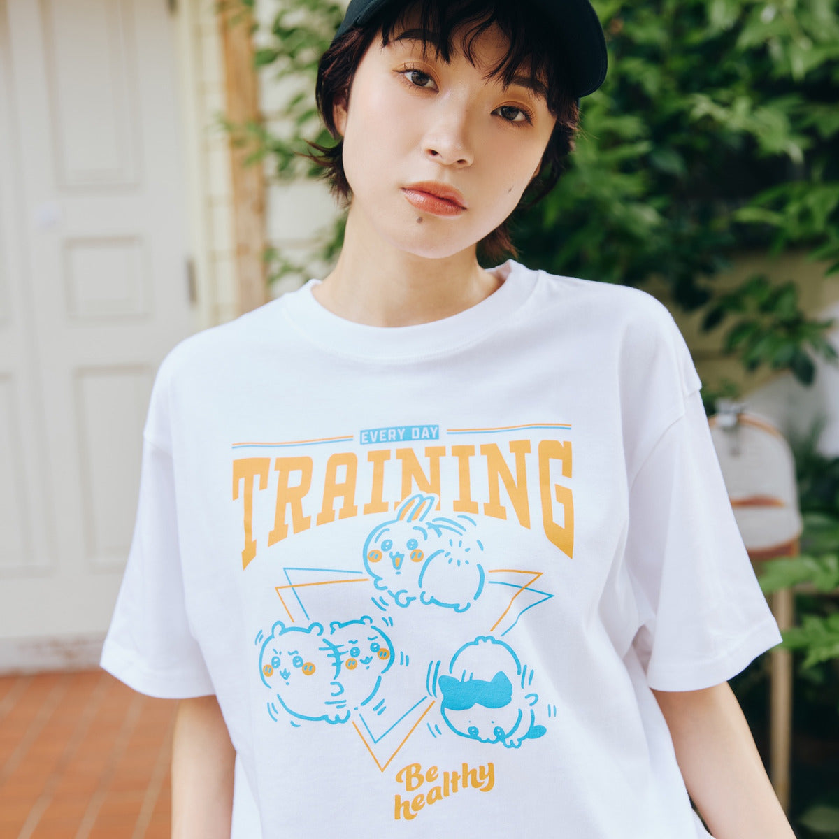 Chiikawa: Polera blanca de entrenamiento en trío