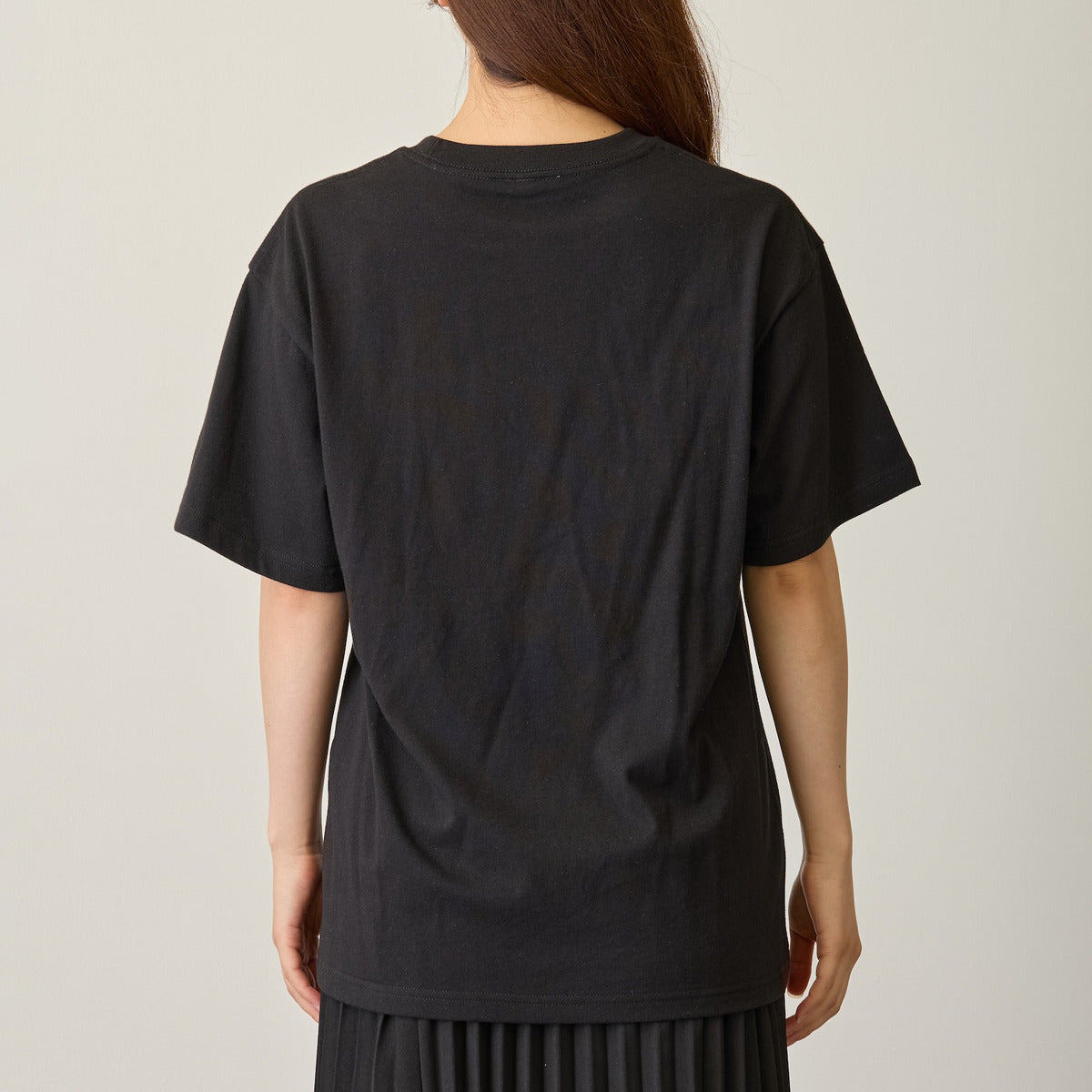 Polera Chiikawa estilo cuaderno universitario negra