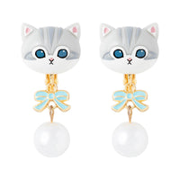 Aros Mofusand con cinta y perlas (gris y blanco)