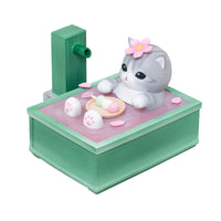 mofusand: colección de figuras gatitos a la hora del baño