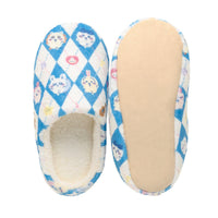 Pantuflas abrigadas Chiikawa, diseño de baile