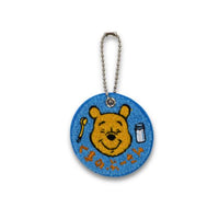 Llavero porta parches de Pooh