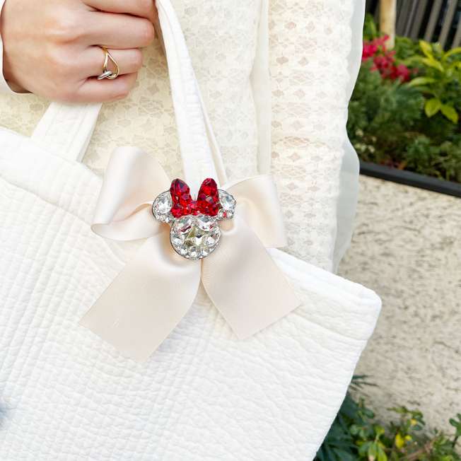 Prendedor Minnie Mouse con cristales