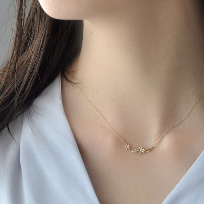 Collar colgante Rapunzel en oro amarillo K10