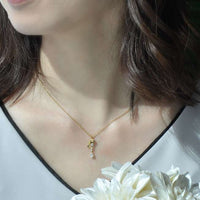 Collar colgante de Bella - La Bella y la Bestia