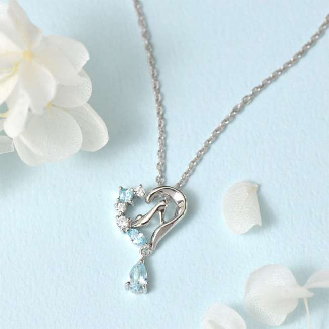 Collar de Cenicienta con zapatilla de cristal