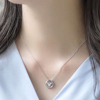Collar de plata con baño de rodio de Mickey Mouse