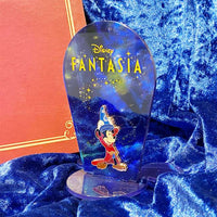 Pin de Mickey Mouse en Fantasía con soporte