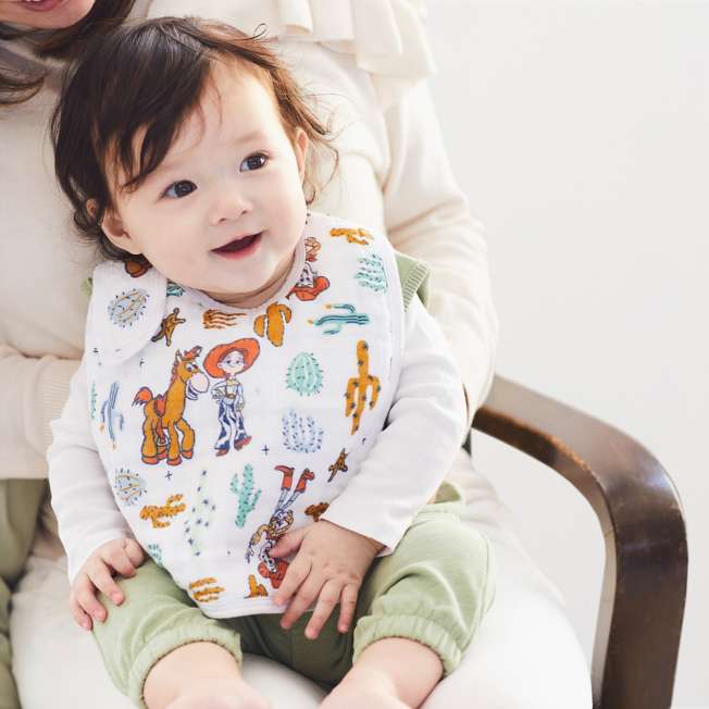 Set de 3 baberos con broche Toy Story