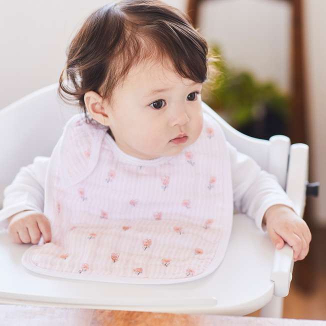 Pack de 3 baberos clásicos con broche Alice in Wonderland