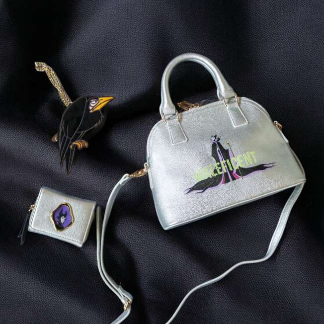 Estuche troquelado de Diablo de La bella durmiente