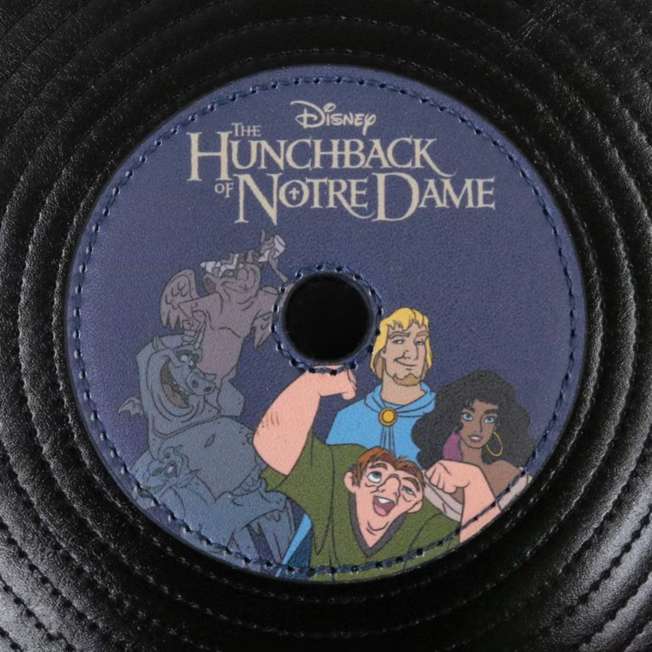 Estuche tipo vinilo de El jorobado de Notre Dame