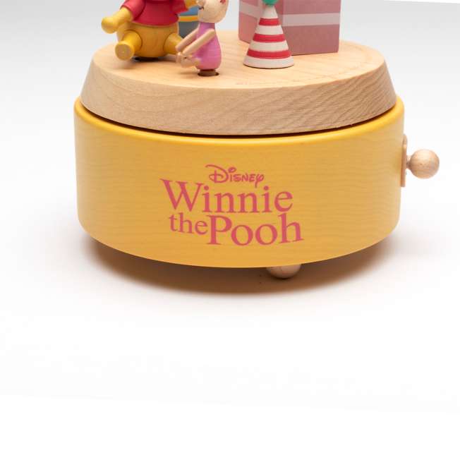 Caja musical de madera de Winnie the Pooh