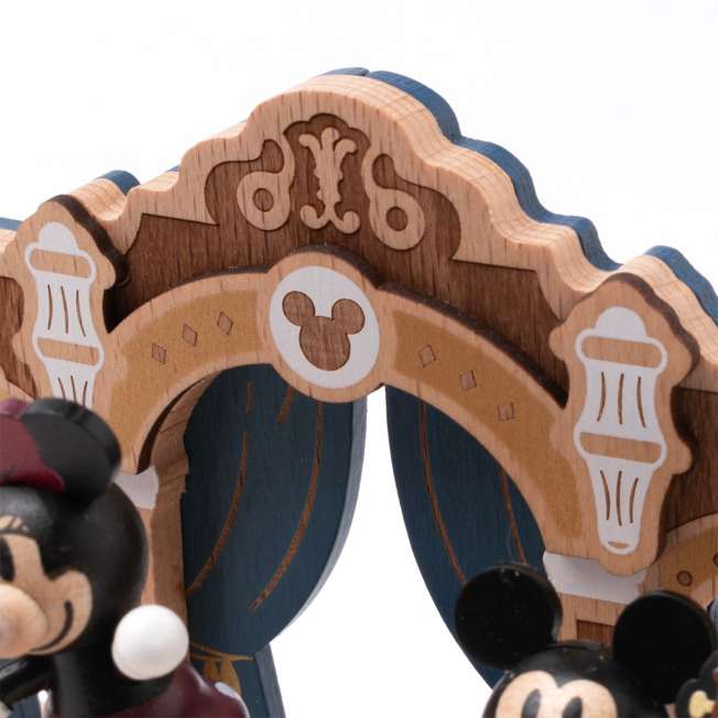 Caja musical mecánica de madera Disney: Minnie y Donald