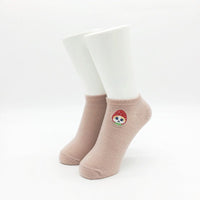 Mofusand Calcetines rosados con gatito bordado y frutilla