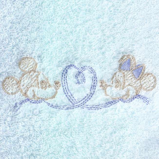 Toalla de mano Mickey y Minnie Sweet Pair azul