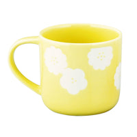 Taza Chiikawa Flores felices amarilla