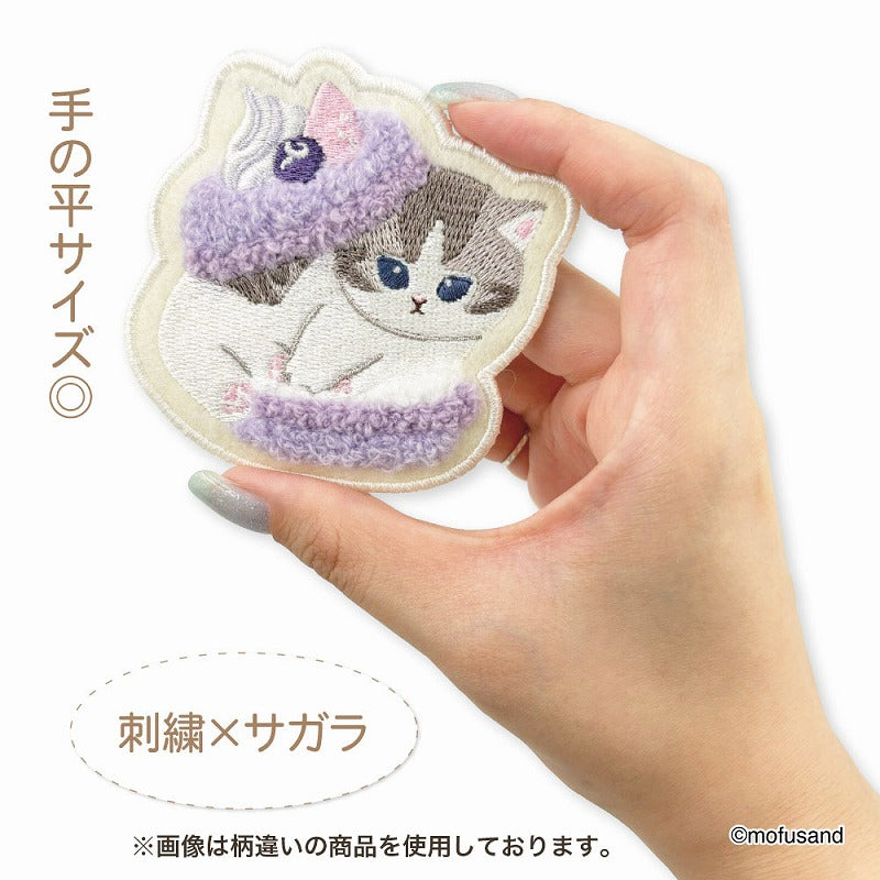 Mofusand: insignia pastel de gatito tiburón
