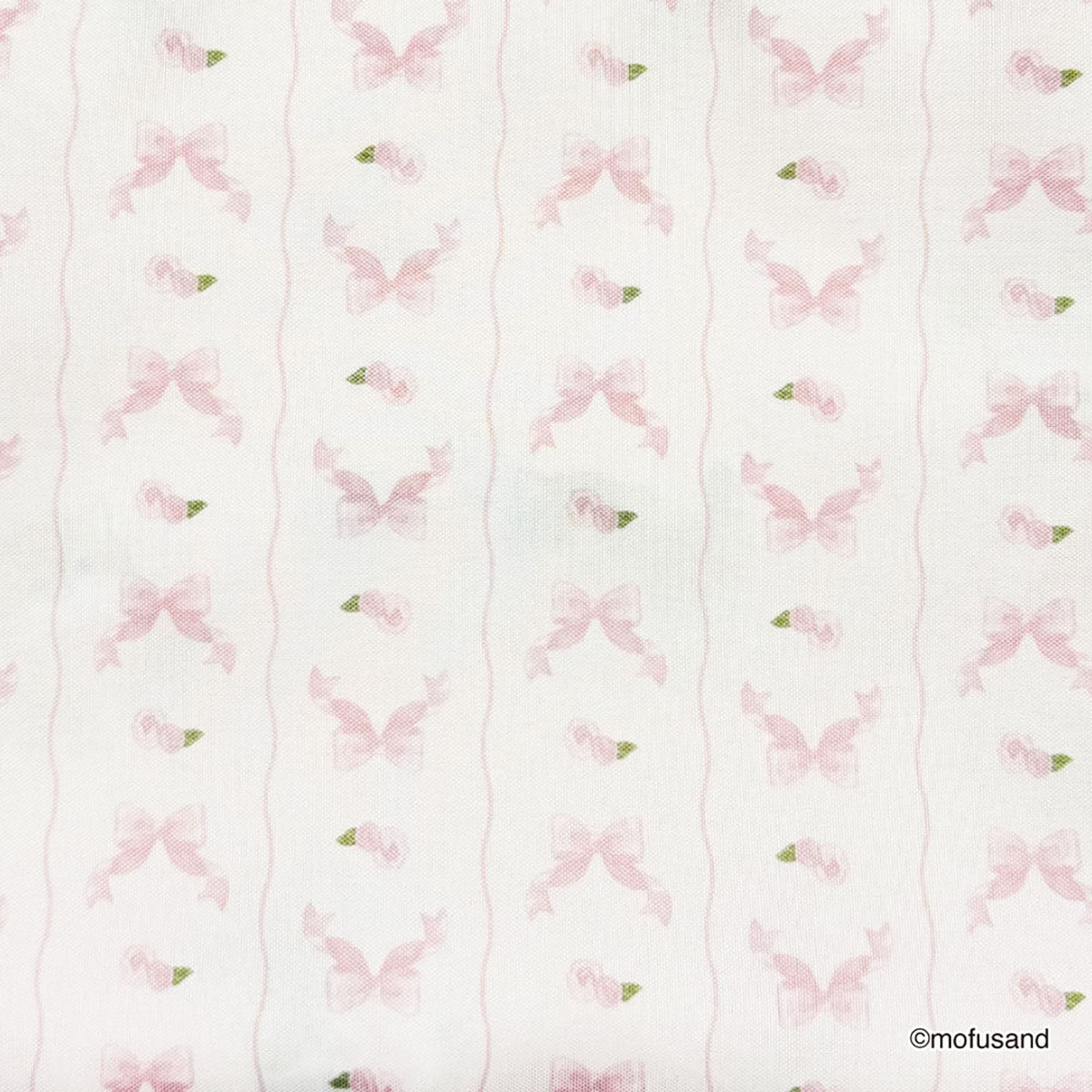 Estuche mofusand con volantes rosado