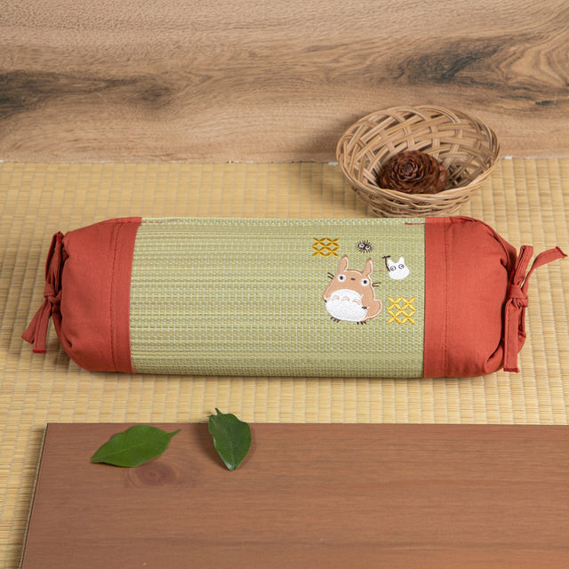 Cojín tipo caramelo de Totoro retro