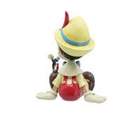 Disney Traditions: Pinocchio y Jiminy Cricket
