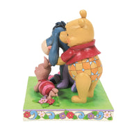 Figura Disney Traditions de Winnie the Pooh y sus amigos