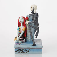 Figura Jack y Sally en el cementerio - The Nightmare Before Christmas