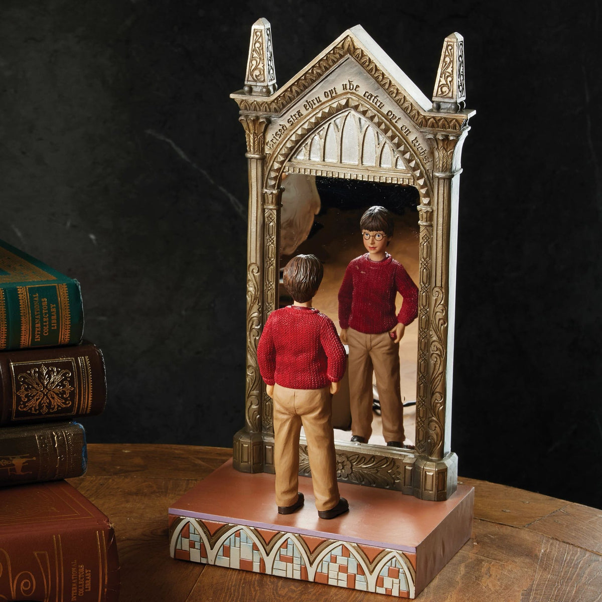 Figura Harry Potter frente al Espejo de Oesed | Jim Shore