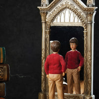 Figura Harry Potter frente al Espejo de Oesed | Jim Shore