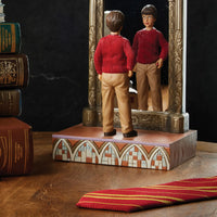 Figura Harry Potter frente al Espejo de Oesed | Jim Shore