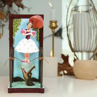 Figura Tightrope Girl de Haunted Mansion