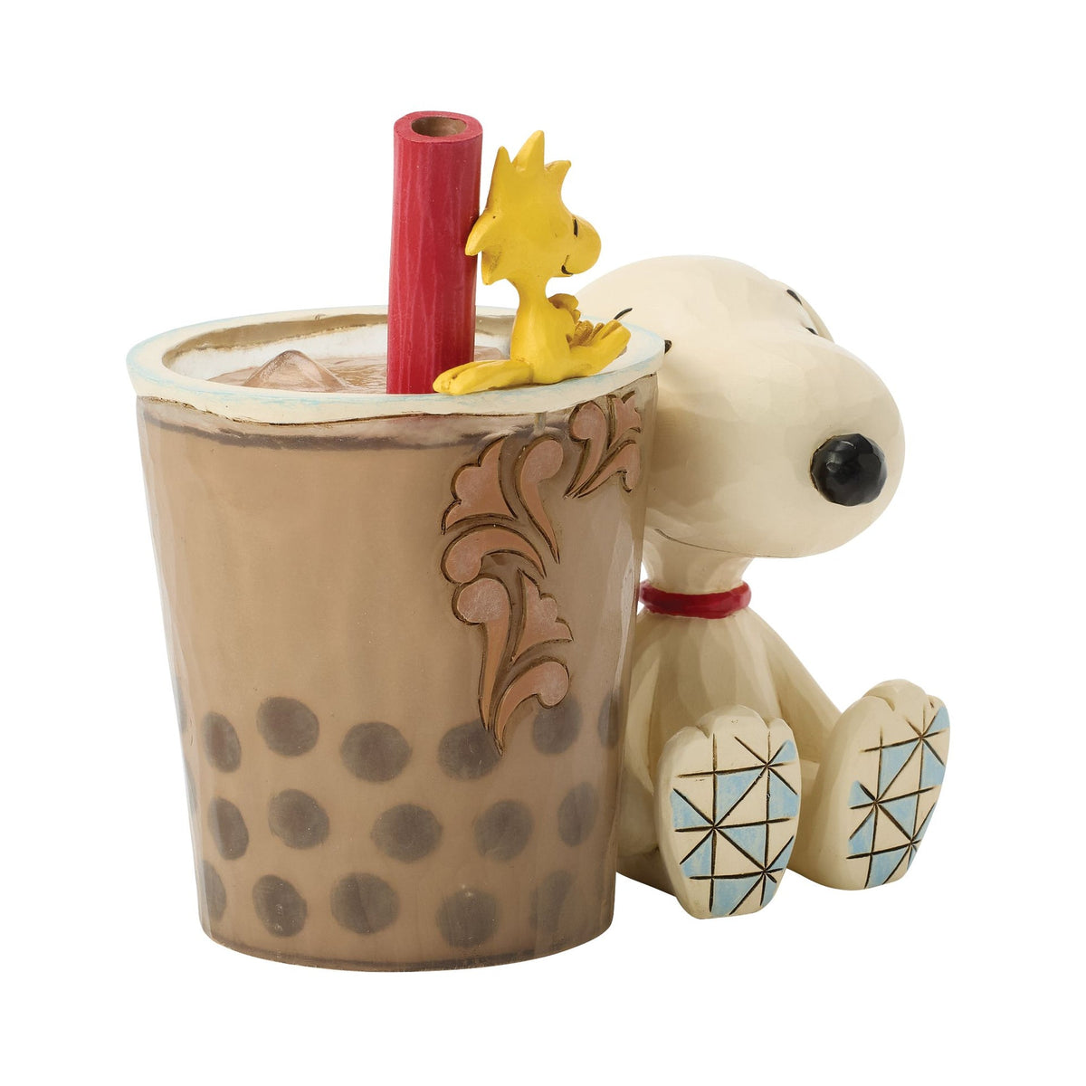Figura Snoopy y Woodstock con té de burbujas
