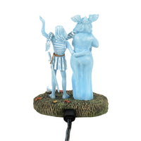 Figura Snow Village Halloween: Harriet roba escena