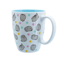 Taza Pusheen con diseño de estrellas