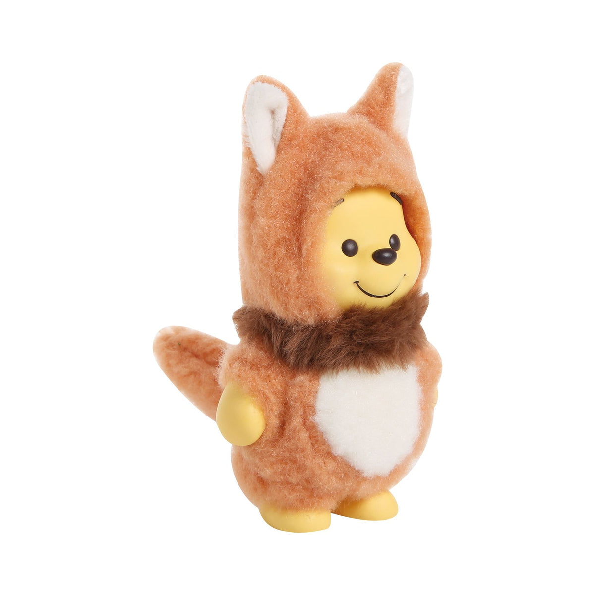 Figura de Winnie the Pooh con disfraz de zorro