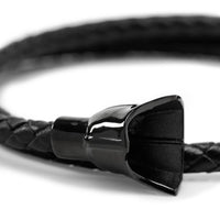 Pulsera doble vuelta con casco de Darth Vader