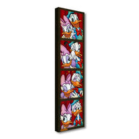 Lienzo Donald y Daisy Duck: “Photo Booth Chaos”