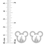 Aros de Mickey Mouse y el castillo de Fantasyland