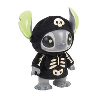 Figura de Stitch esqueleto de Halloween que brilla en la oscuridad